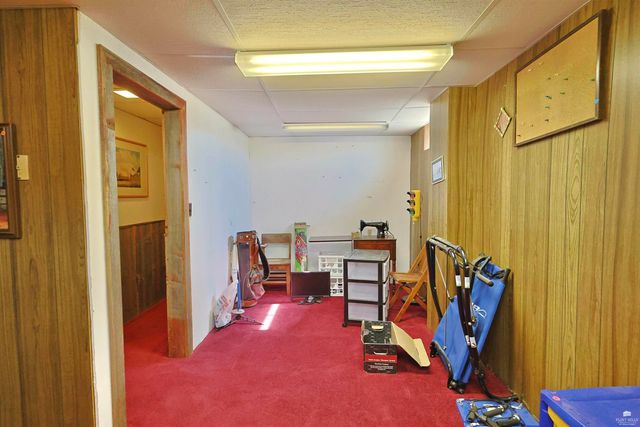 306 7th Street, Linn, KS 66953