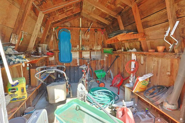 306 7th Street, Linn, KS 66953