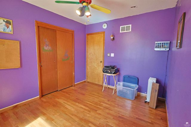 306 7th Street, Linn, KS 66953