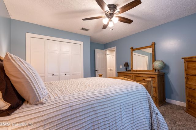 4610 SADDLEHORN Trail, Middleburg, FL 32068