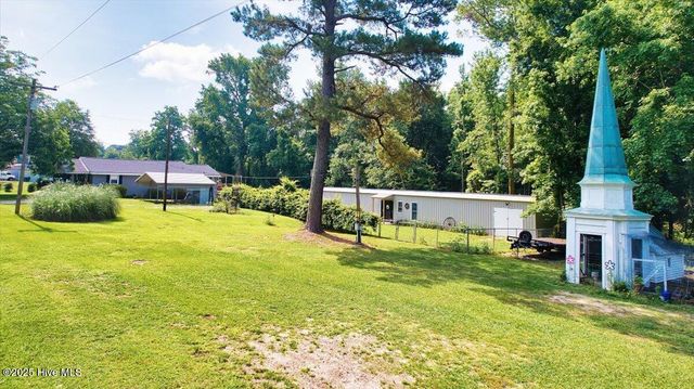 20920 Old Lumberton Road, Maxton, NC 28364