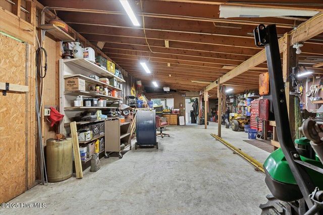 20920 Old Lumberton Road, Maxton, NC 28364