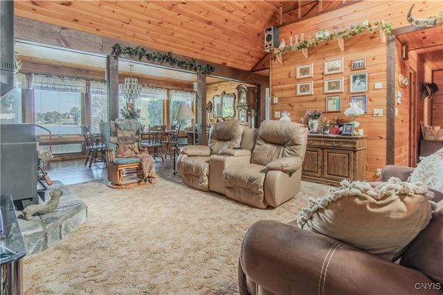 7176 Beadles Point Road, Cape Vincent, NY 13618