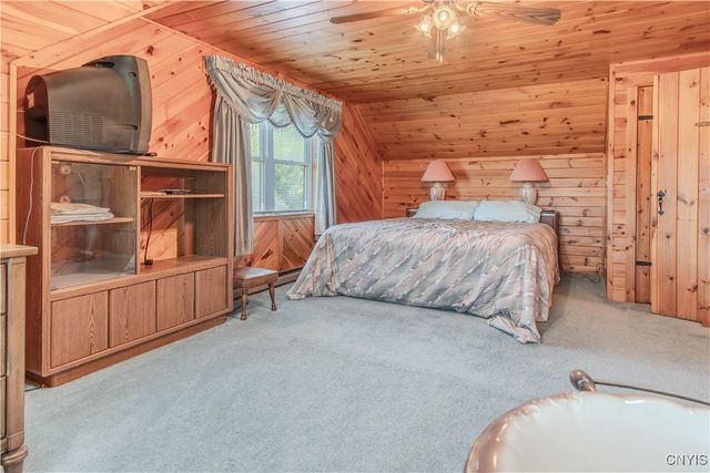 7176 Beadles Point Road, Cape Vincent, NY 13618