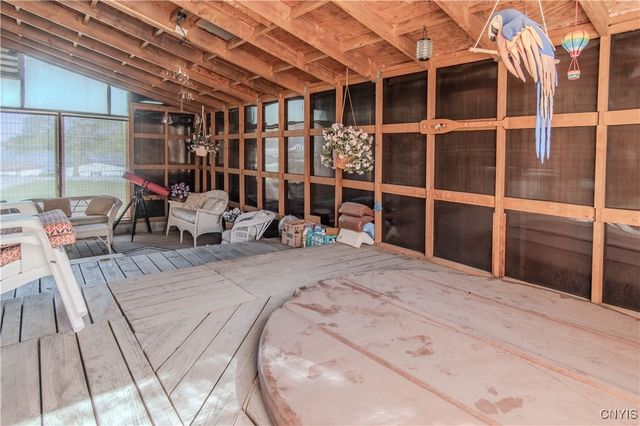 7176 Beadles Point Road, Cape Vincent, NY 13618