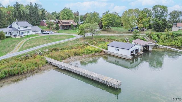 7176 Beadles Point Road, Cape Vincent, NY 13618