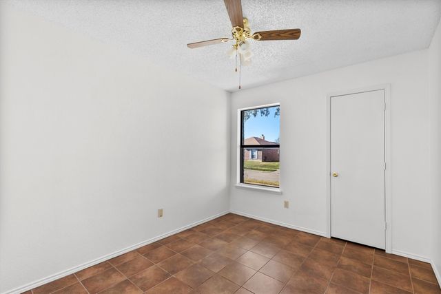 1412 Spicewood Drive, Mesquite, TX 75181