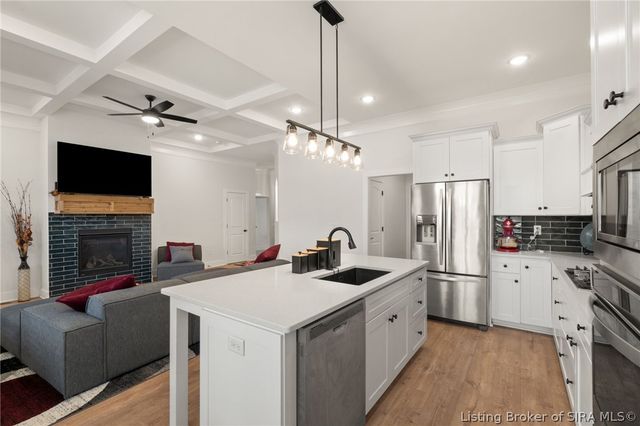 326 Tuscany Drive, Floyds Knobs, IN 47119