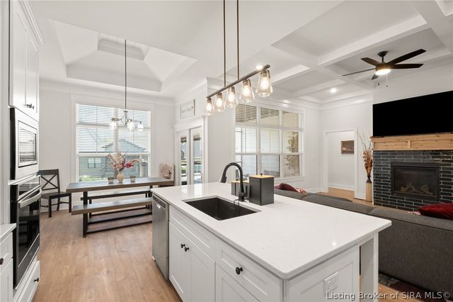 326 Tuscany Drive, Floyds Knobs, IN 47119