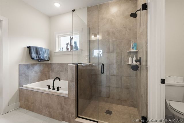326 Tuscany Drive, Floyds Knobs, IN 47119