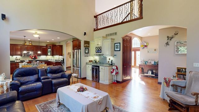 3880 Horizon Dr, Mansfield, OH 44903