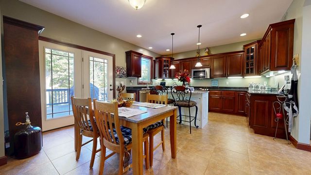 3880 Horizon Dr, Mansfield, OH 44903