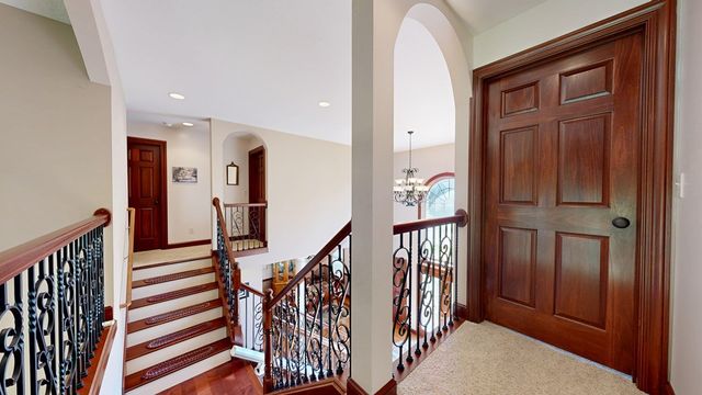 3880 Horizon Dr, Mansfield, OH 44903