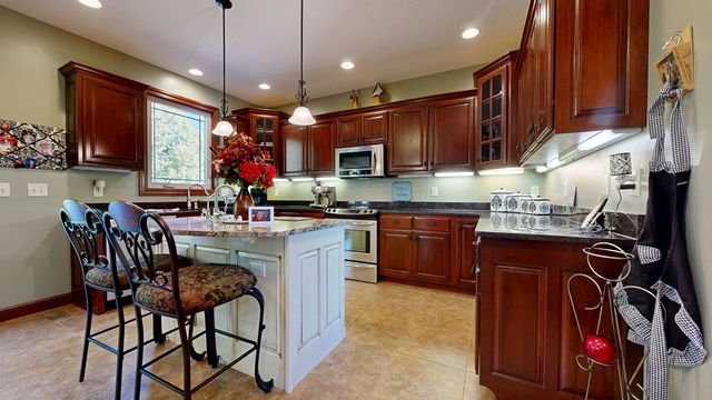 3880 Horizon Dr, Mansfield, OH 44903