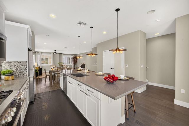 6013 Black Onyx Court, San Jose, CA 95123