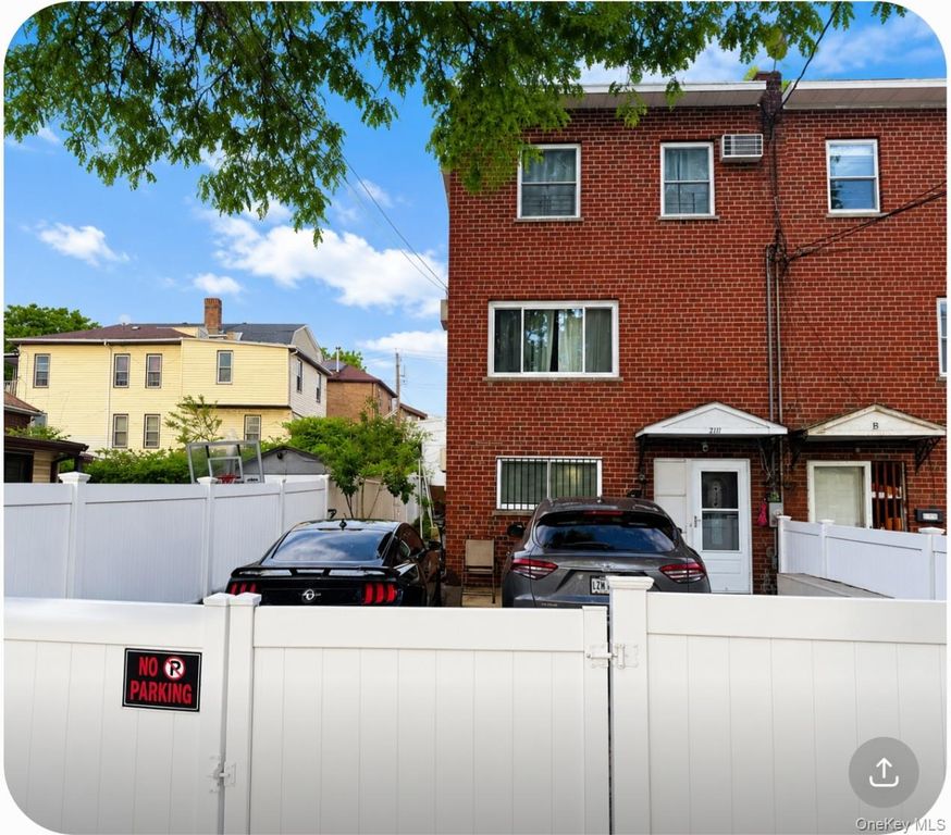 3111 Gunther Avenue, Bronx, NY 10469 — photo 2