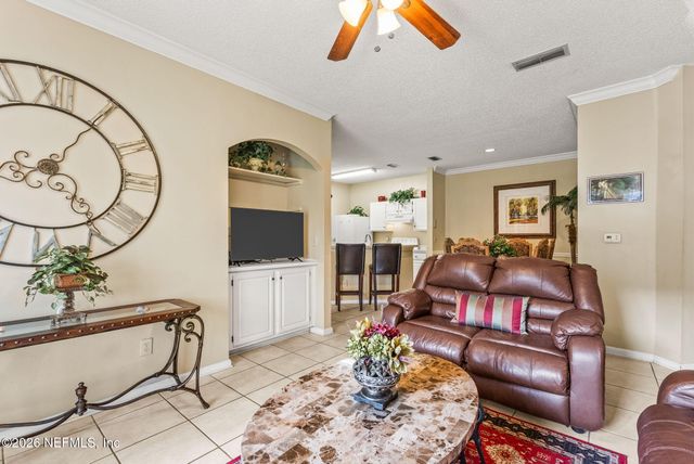 10000 GATE Parkway 2015, Jacksonville, FL 32246