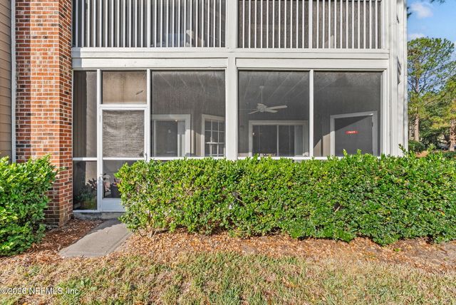10000 GATE Parkway 2015, Jacksonville, FL 32246