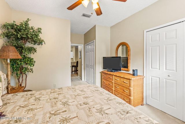 10000 GATE Parkway 2015, Jacksonville, FL 32246