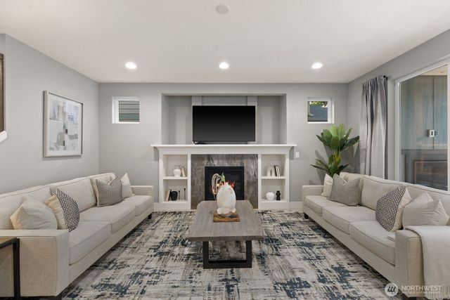 13409 Edmunds Parkway E, Bonney Lake, WA 98391