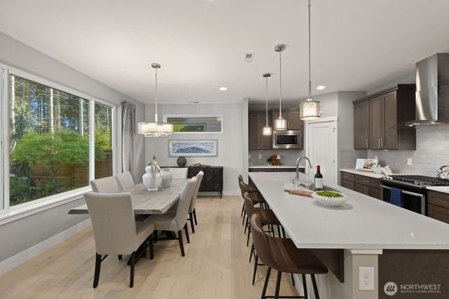 13409 Edmunds Parkway E, Bonney Lake, WA 98391