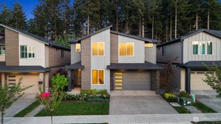 13409 Edmunds Parkway E, Bonney Lake, WA 98391