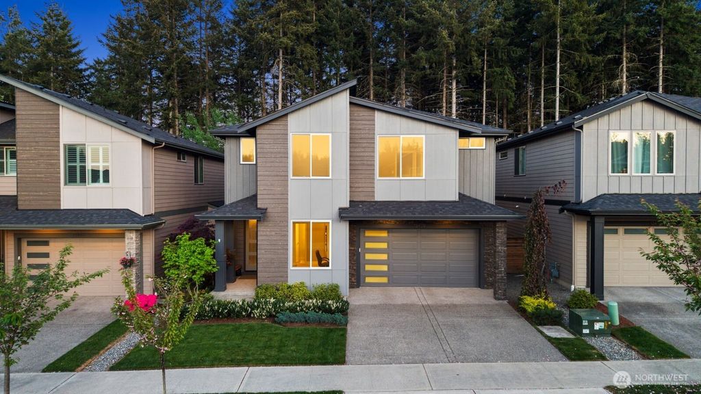 13409 Edmunds Parkway E, Bonney Lake, WA 98391