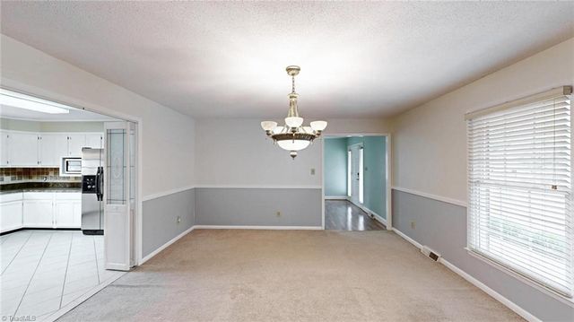 1007 Shalimar Drive, High Point, NC 27262