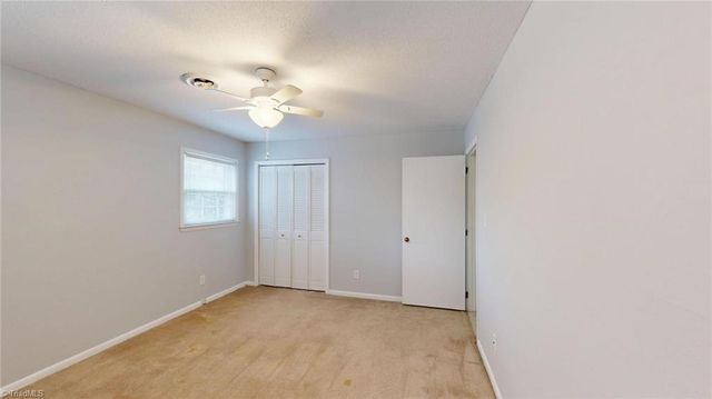 1007 Shalimar Drive, High Point, NC 27262