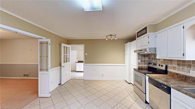 1007 Shalimar Drive, High Point, NC 27262