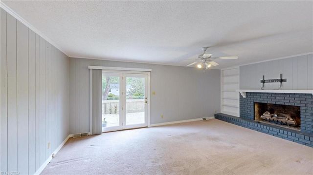 1007 Shalimar Drive, High Point, NC 27262