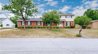 1007 Shalimar Drive, High Point, NC 27262
