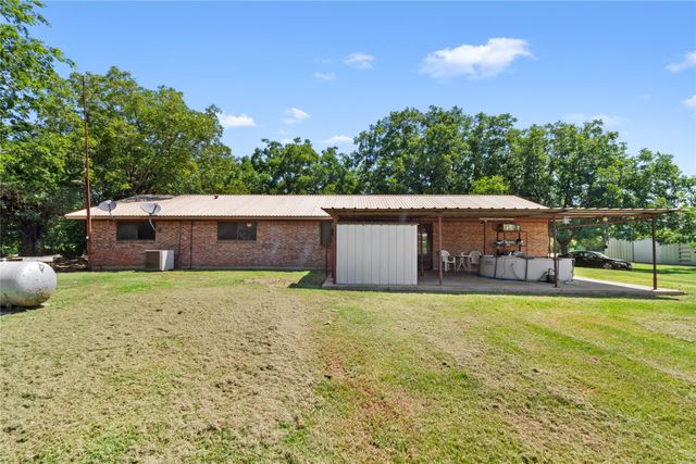 7420 SW County Road 2030, Purdon, TX 76679
