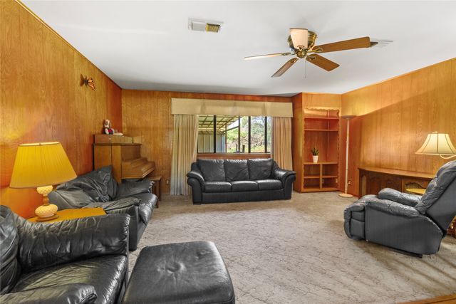 7420 SW County Road 2030, Purdon, TX 76679