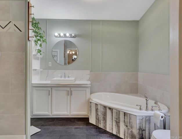 269 Nomoe Road, Royal, AR 71968