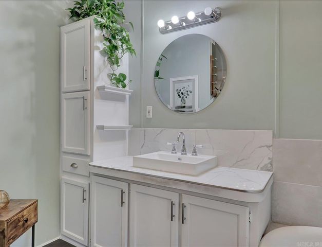 269 Nomoe Road, Royal, AR 71968