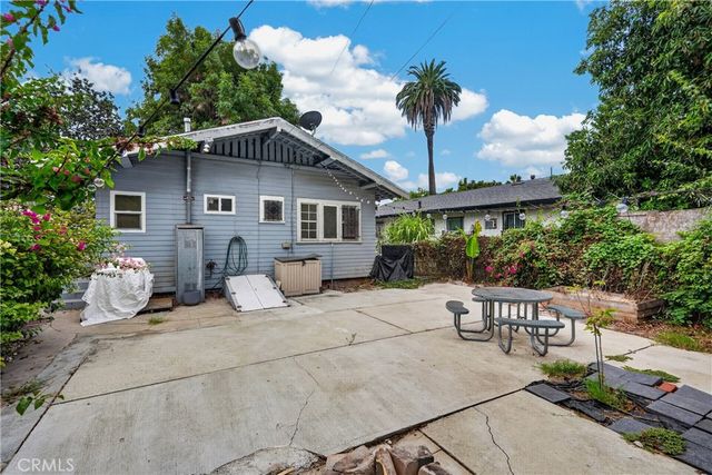 659 E 52nd Place, Los Angeles, CA 90011