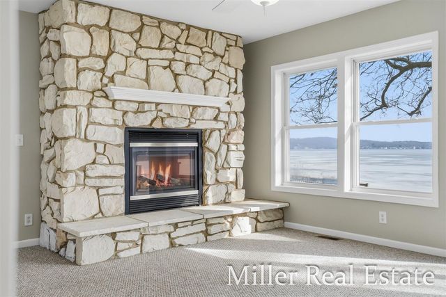 4029 Grandview Drive, Shelbyville, MI 49344