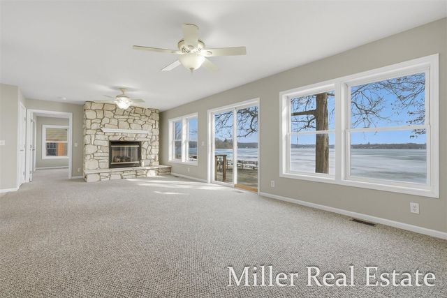 4029 Grandview Drive, Shelbyville, MI 49344