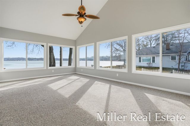 4029 Grandview Drive, Shelbyville, MI 49344