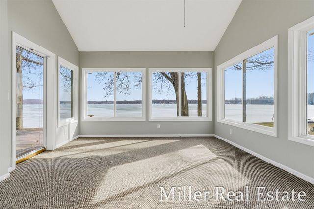 4029 Grandview Drive, Shelbyville, MI 49344