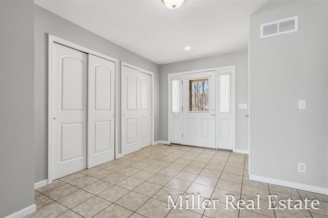 4029 Grandview Drive, Shelbyville, MI 49344