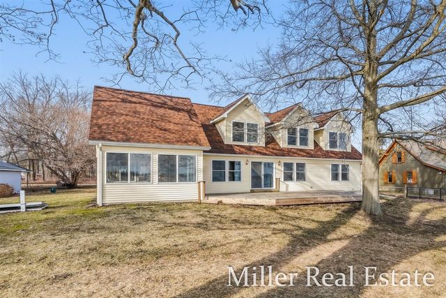 4029 Grandview Drive, Shelbyville, MI 49344