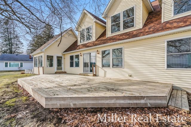 4029 Grandview Drive, Shelbyville, MI 49344