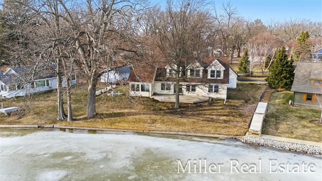 4029 Grandview Drive, Shelbyville, MI 49344