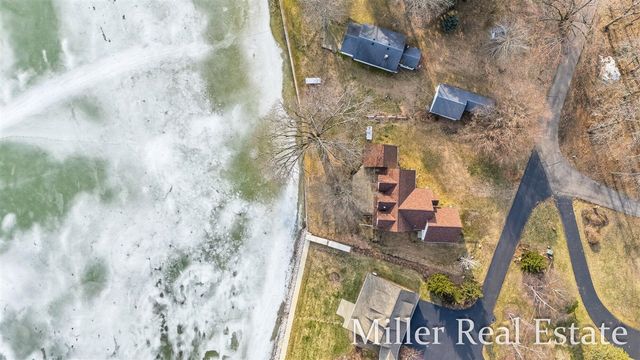 4029 Grandview Drive, Shelbyville, MI 49344