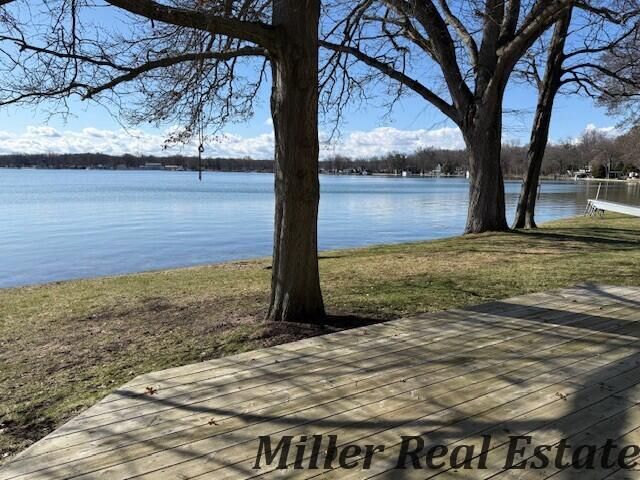 4029 Grandview Drive, Shelbyville, MI 49344