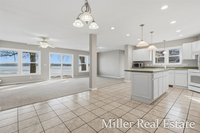 4029 Grandview Drive, Shelbyville, MI 49344