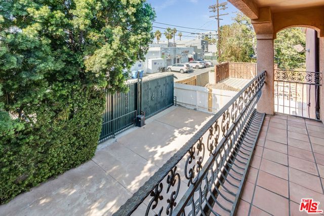 10767 OREGON Avenue, Culver City, CA 90232