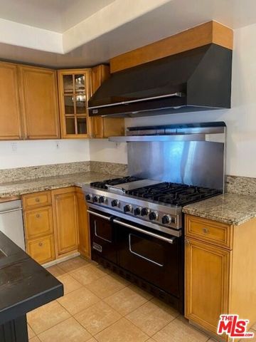 10767 OREGON Avenue, Culver City, CA 90232